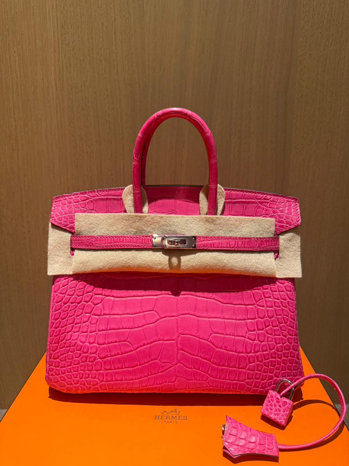 Hermes Rose Shocking Matte Alligator Birkin 25
