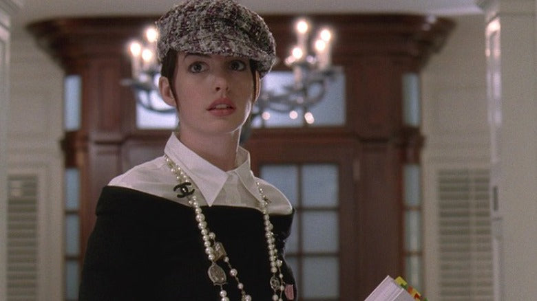 Chanel 1995 Iconic “Devil Wears Prada” Charm Belt