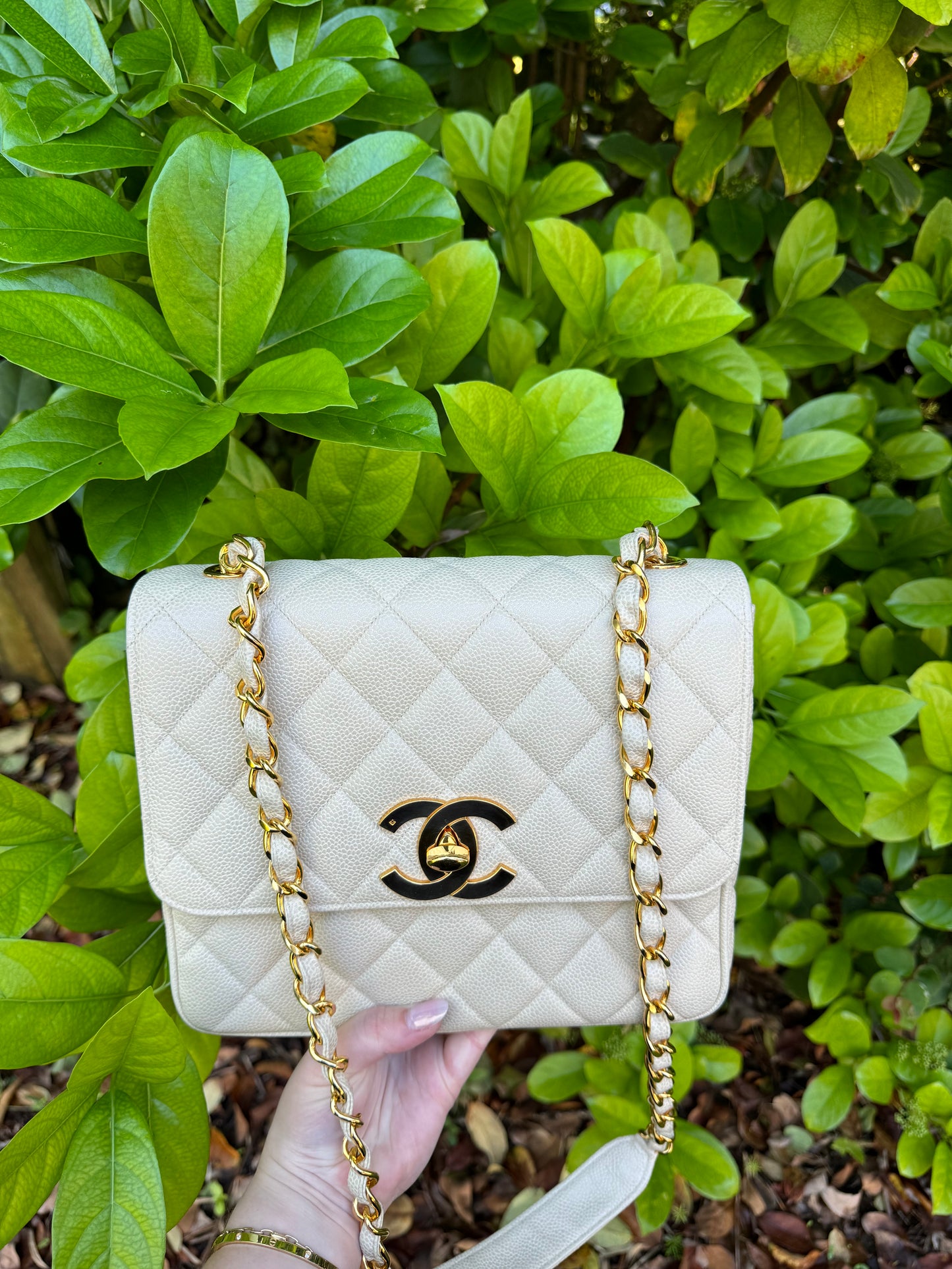 Chanel 1995 Large Diamond Quilted Caviar Flap
