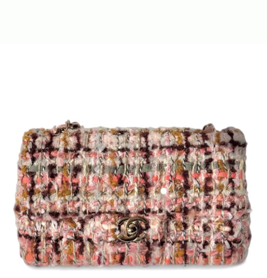 Chanel 2023 Tweed Mini Rectangular Flap Bag – Its A Luv Story