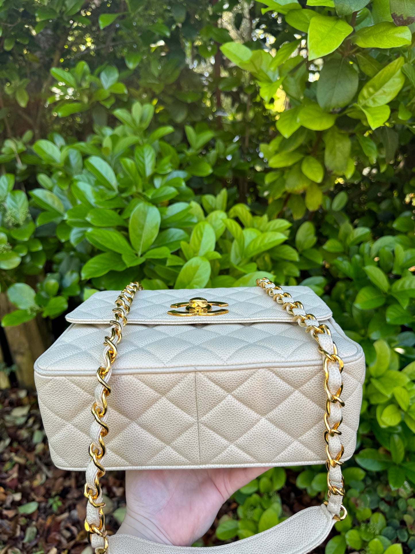 Chanel 1995 Large Diamond Quilted Caviar Flap