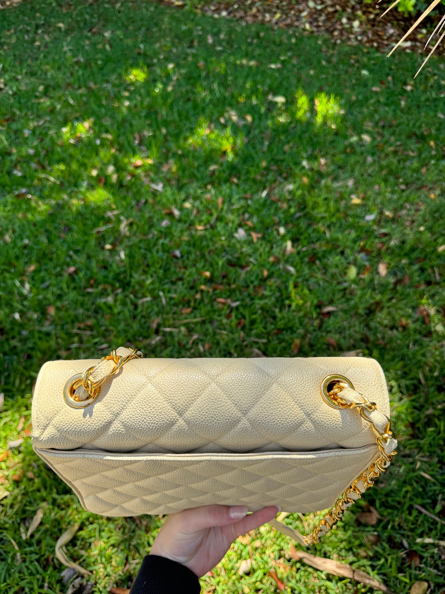 Chanel 1995 Large Diamond Quilted Caviar Flap
