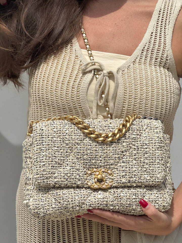 Chanel Small Houndstooth 19 Flap Bag