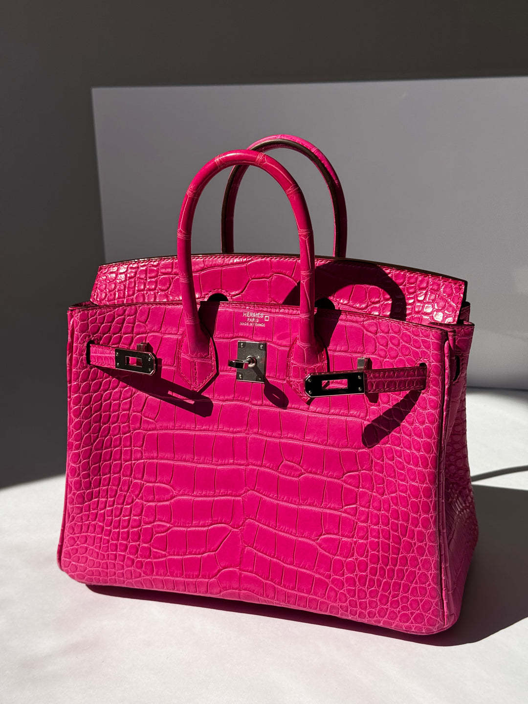 Hermès Birkin 25 Matte Alligator Rose Shocking Palladium Hardware 2019