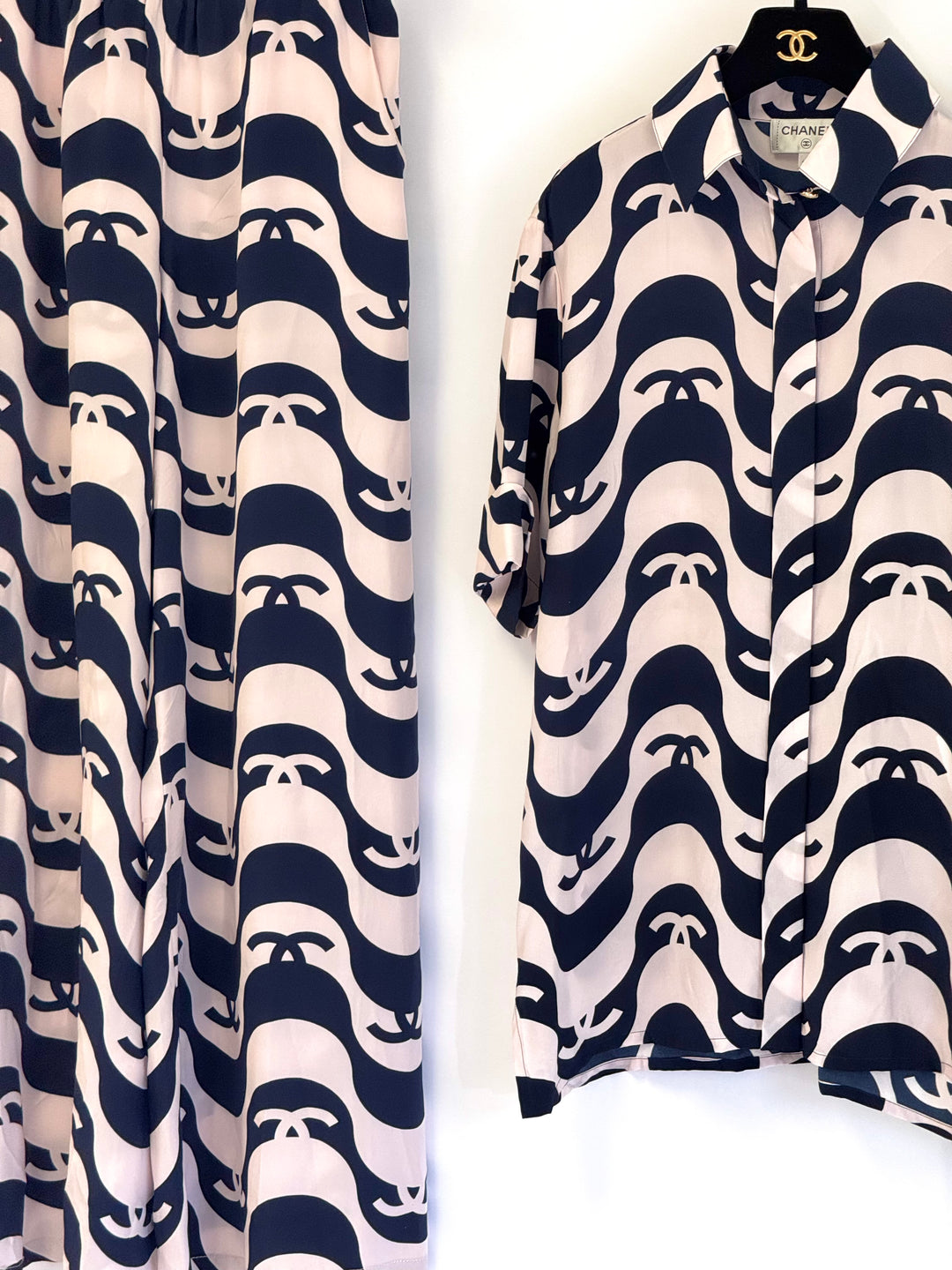 Chanel 2021 Navy/Pink Silk Wave Shirt & Pants Set