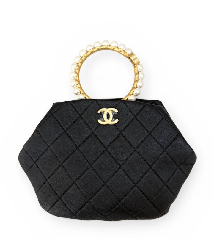 Chanel Black Lambskin Quilted Pearl Clutch