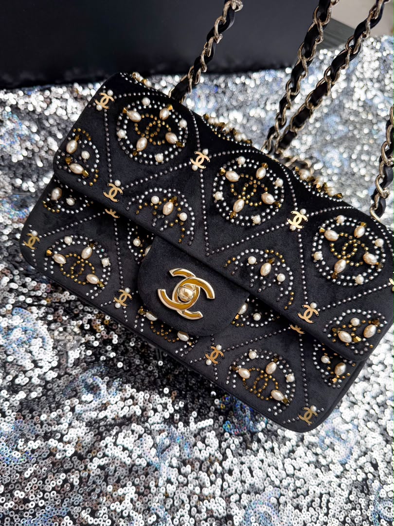 Chanel Pearl Strass CC Velvet Mini Flap Bag Black Velvet Light Gold Hardware 2021