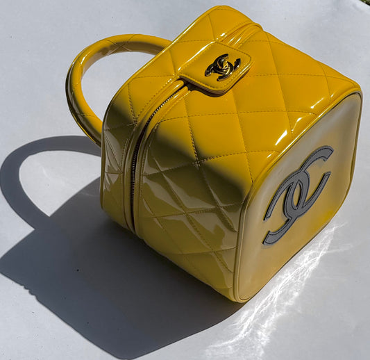 Chanel 1995 Yellow Heart Mirror Vanity Bag