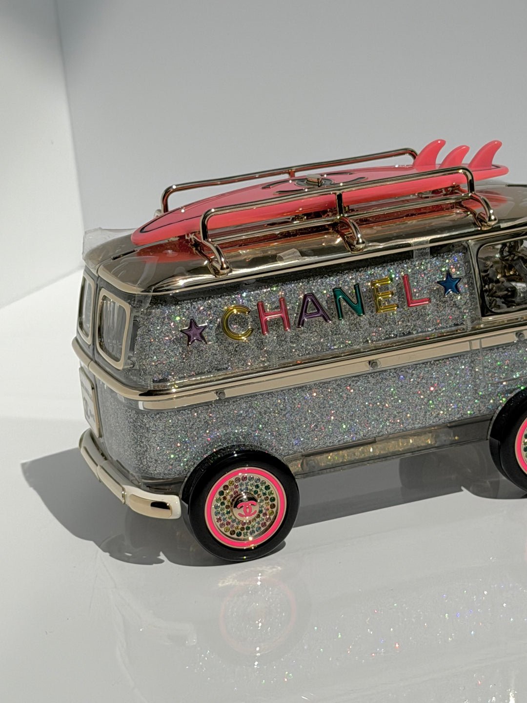Chanel Hollywood Caravan Minaudière Multicolor Light Gold Hardware 2024