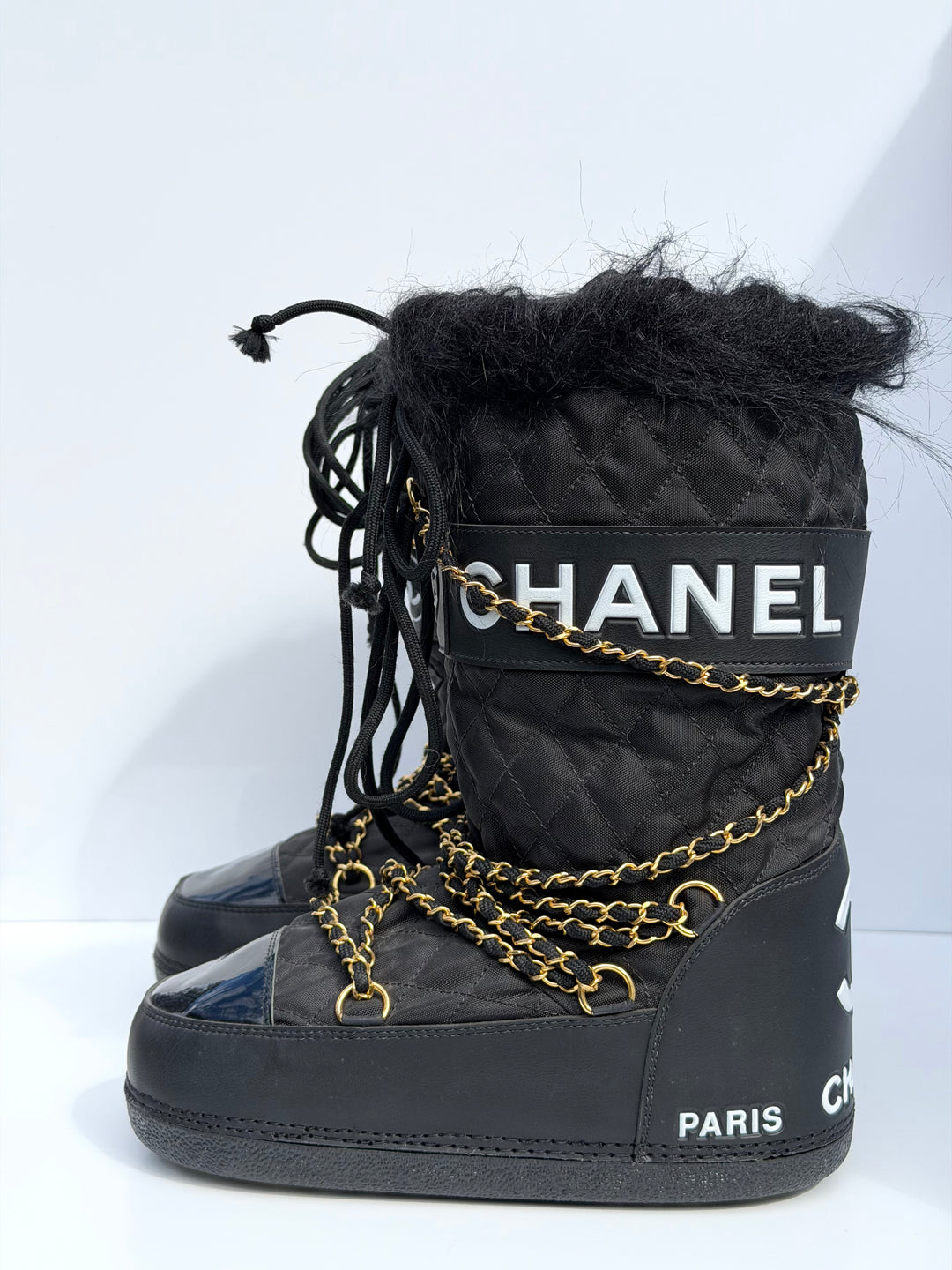 Chanel Apres Ski Moon Boots Black White 1993