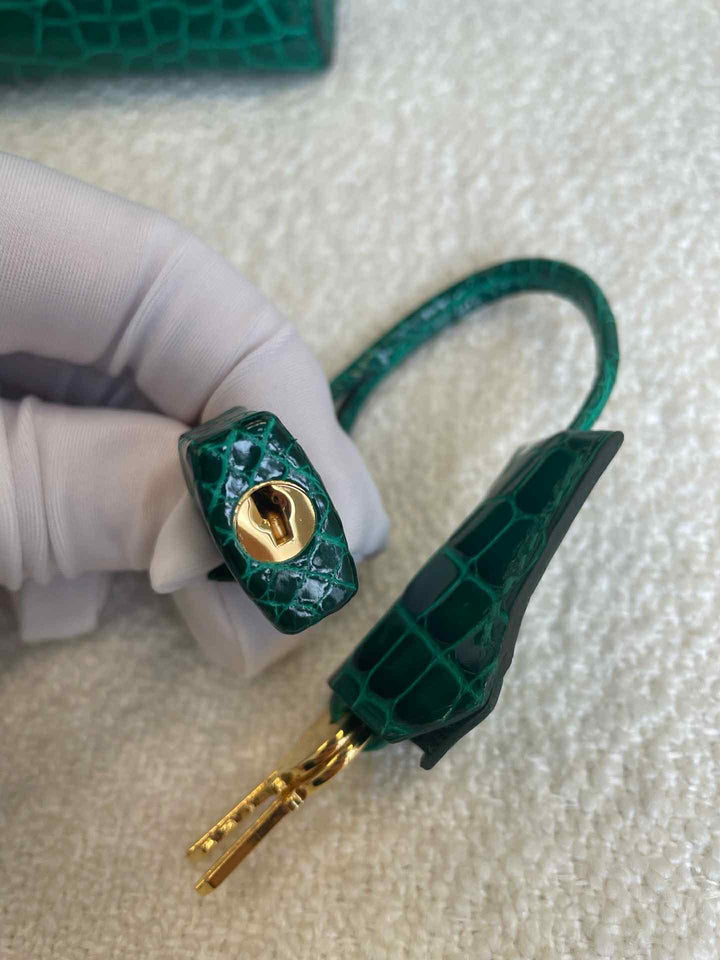 Hermes 2019 Emerald Green Shiny Alligator Kelly 25 Sellier