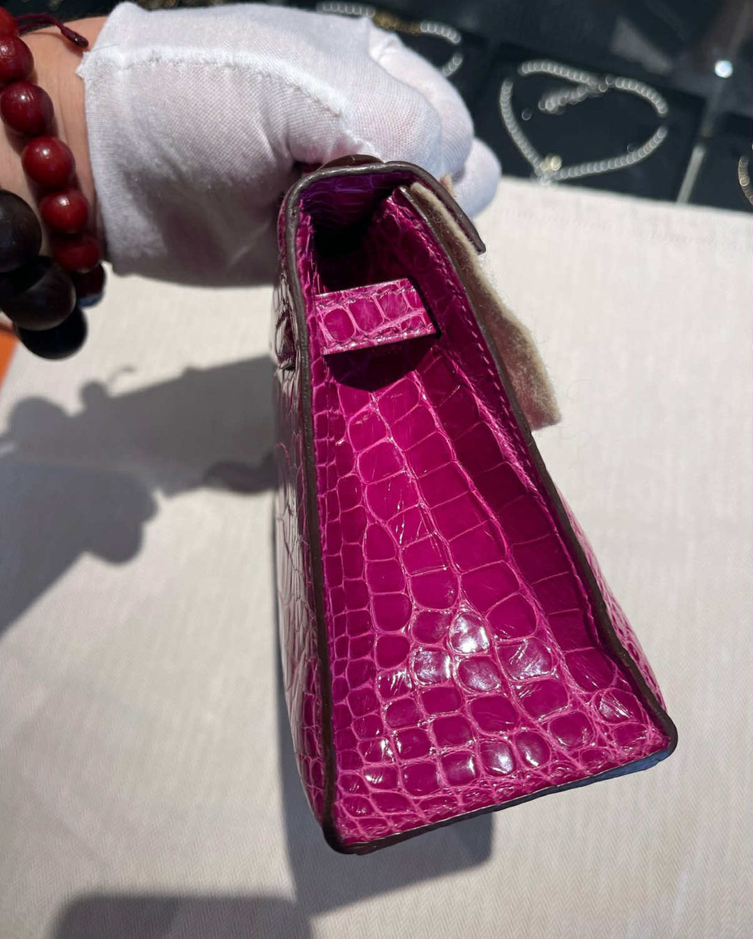 Hermes Rose Scheherazade Alligator Kelly Pochette