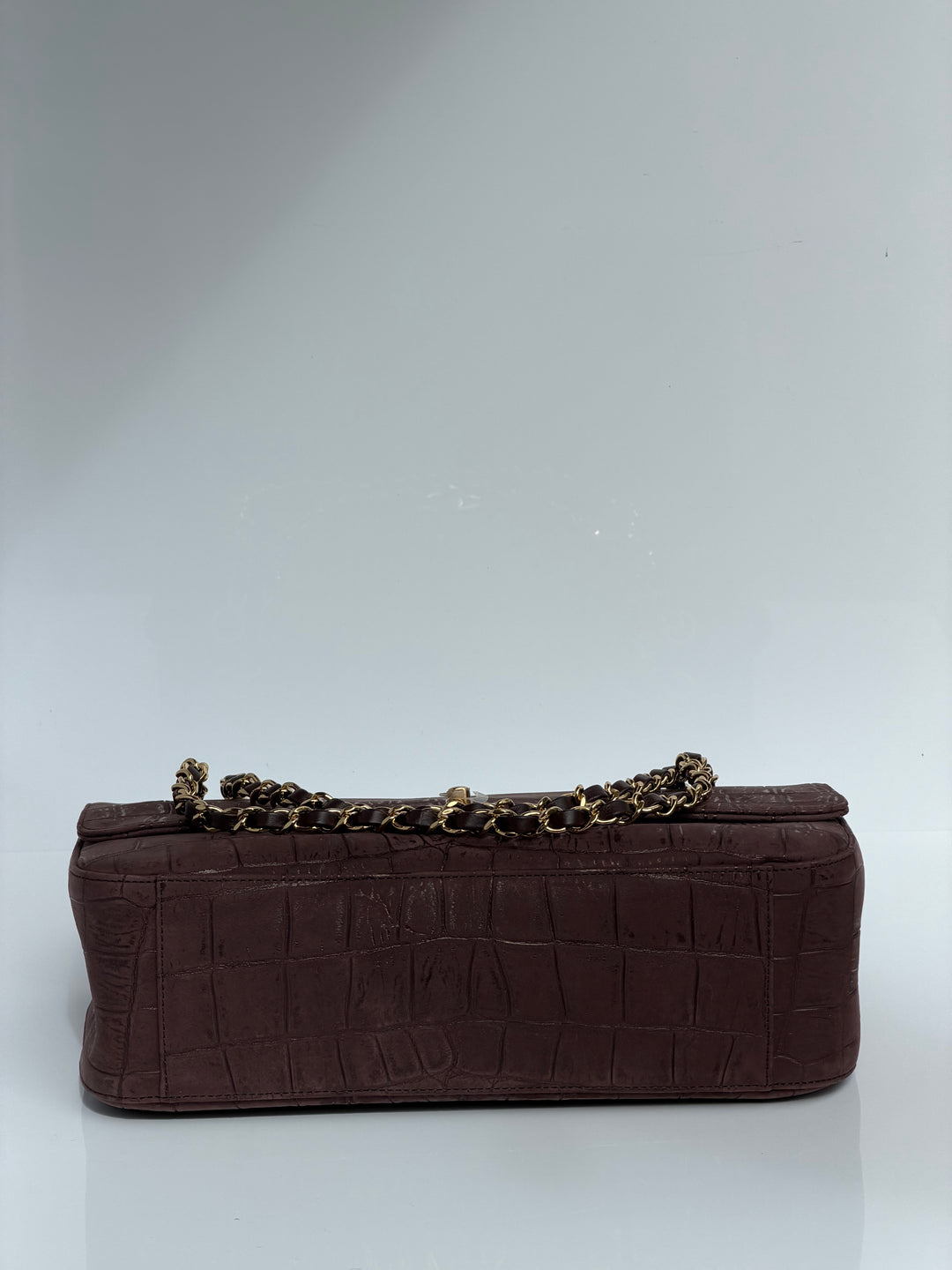 Chanel Maxi Flap Bag Brown Croc-Embossed Suede Calfskin Gold Tone Hardware 2026