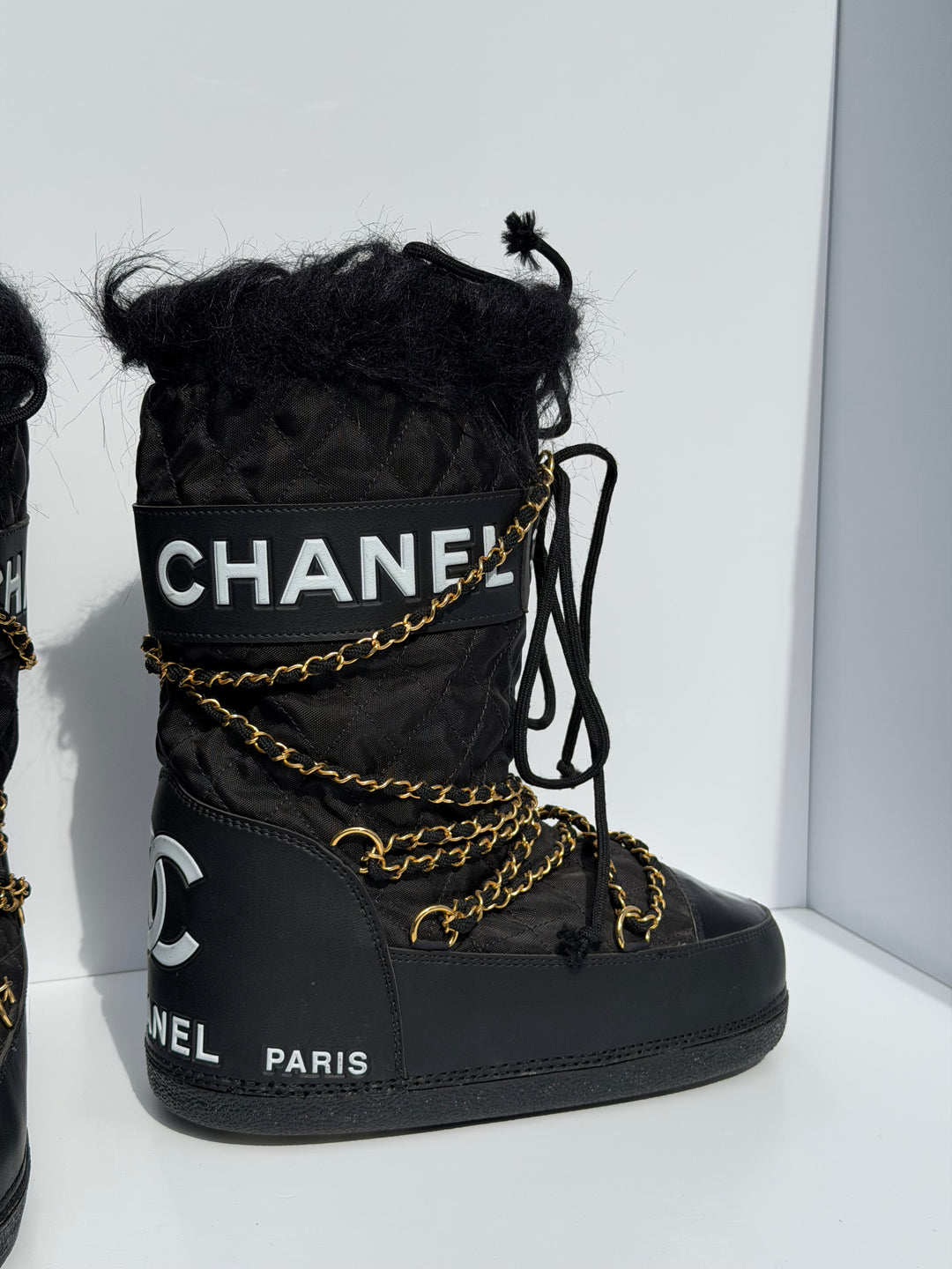 Chanel Apres Ski Moon Boots Black White 1993