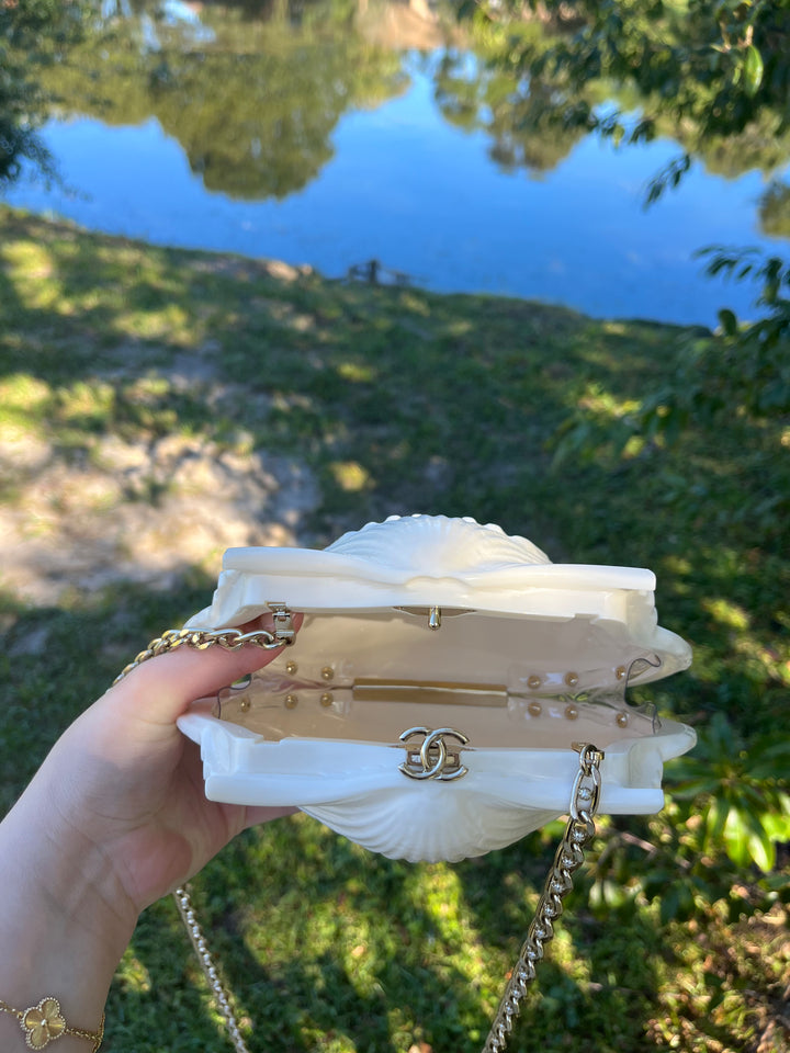 Chanel 19S White Runway Shell Minaudiere