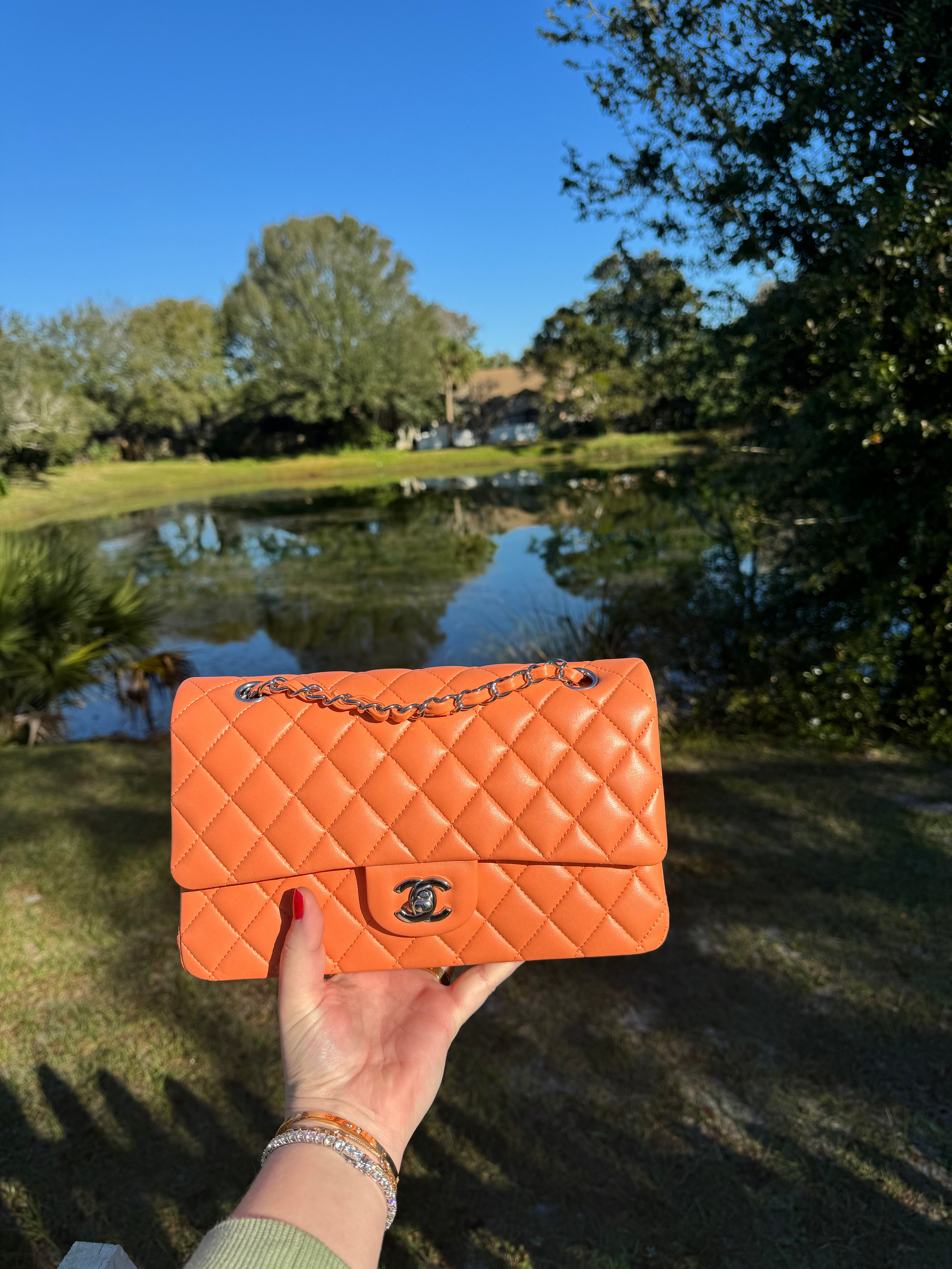 CHANEL オレンジロゴフリルタンクトップ 34 Tank - Cotton, orange — Fashion | CHANEL