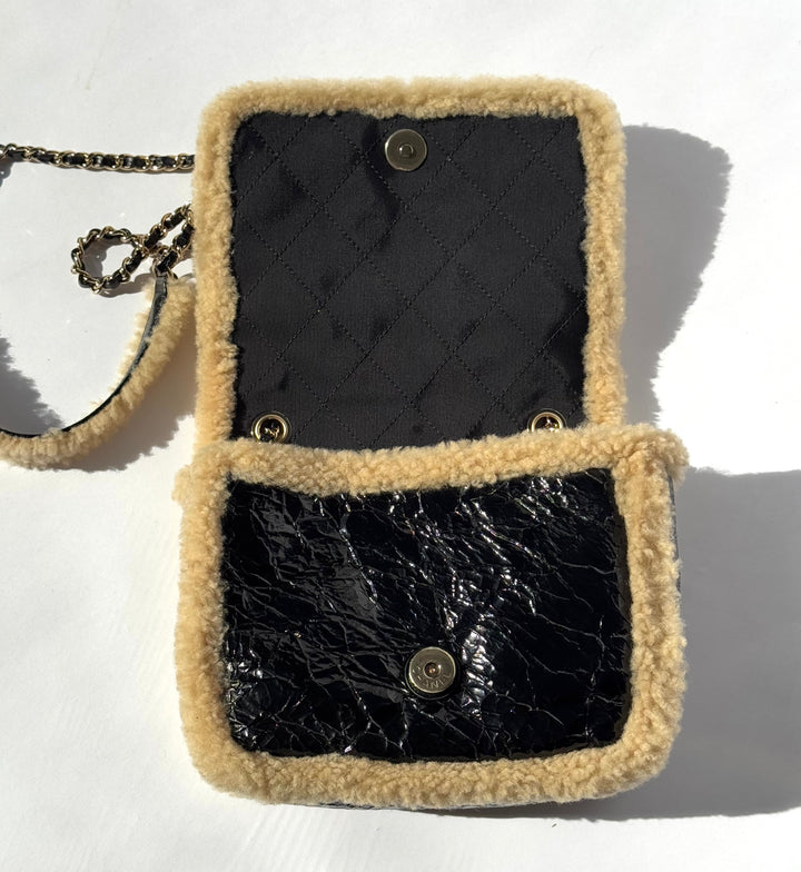 Chanel Black Shiny Crumpled Sheepskin and Shearling Mania Flap