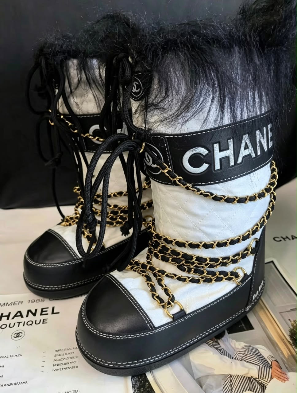 Chanel Apres Ski Moon Boots Black White 1993