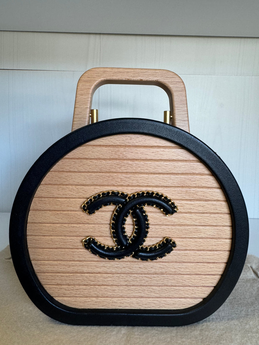Chanel 2022 Round Beech Wood Vanity Case