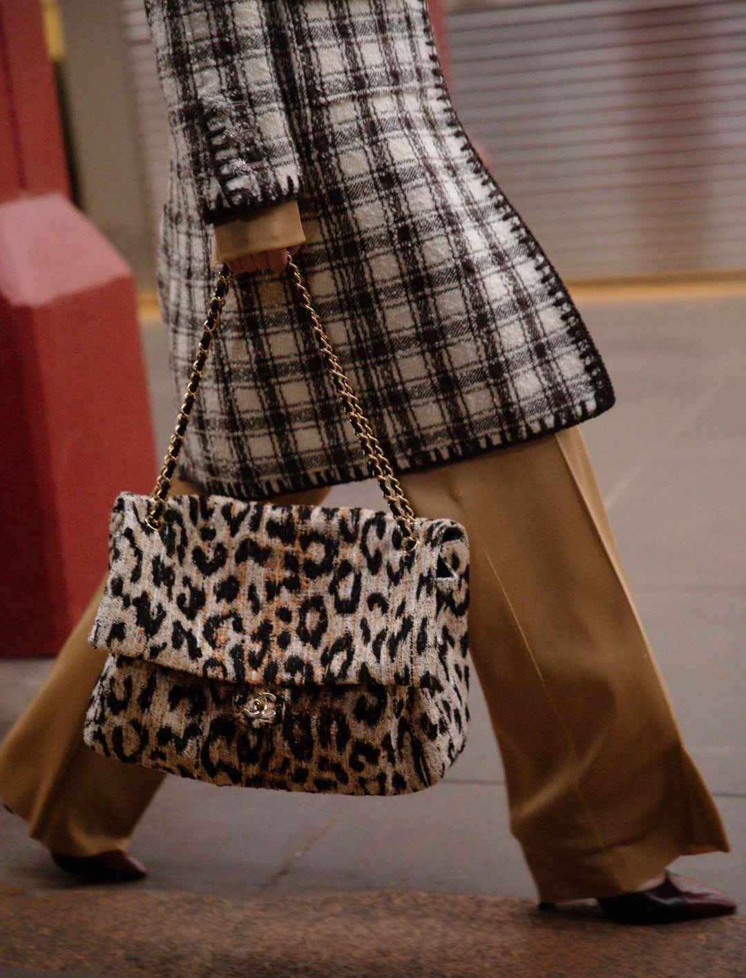 Chanel Maxi Flap Bag Brown Leopard Tweed Mixed Fibers Gold Tone Hardware Métiers D’Art 2026