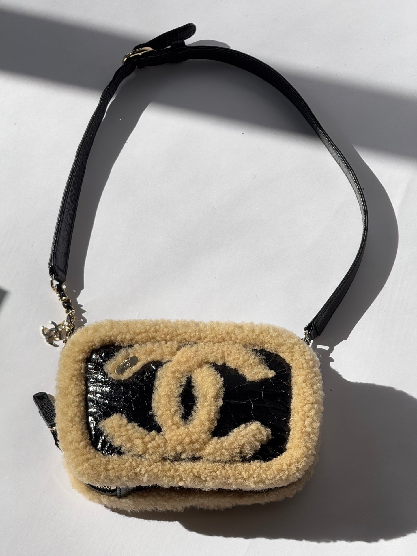 Chanel Shiny Crumpled Sheepskin Shearling CC Mania Waist Bag