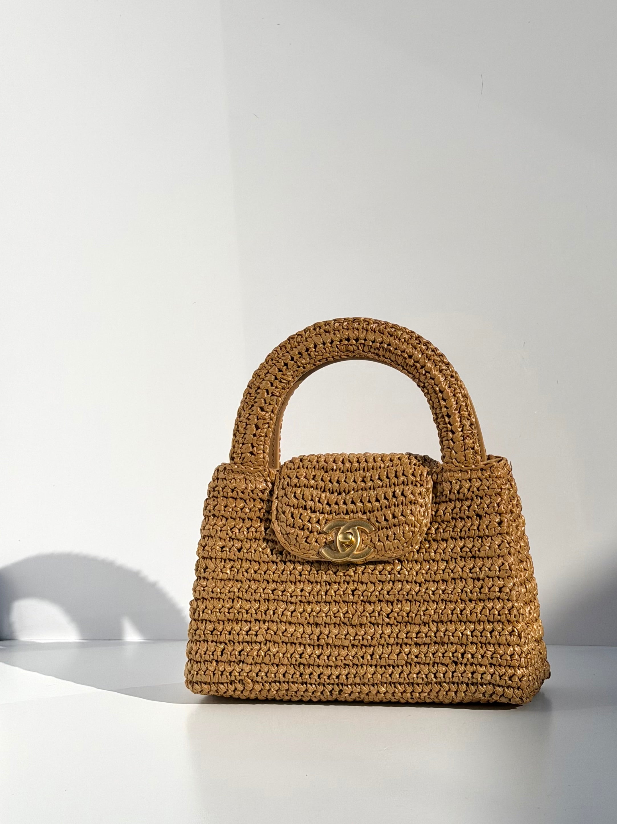 Chanel Cruise 2025/26 Mini Braided Raffia Kelly Bag – Its A Luv Story