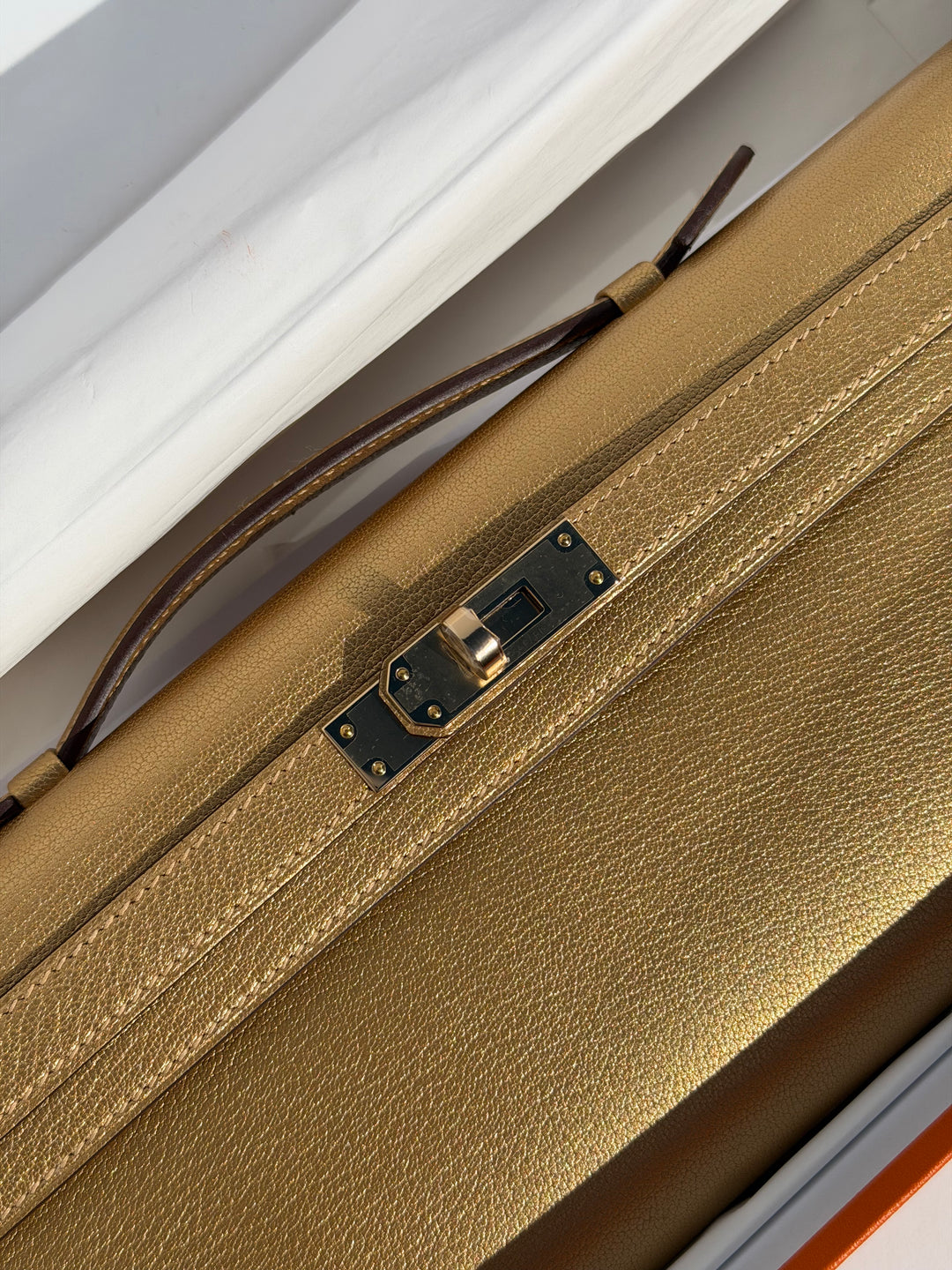 Hermes Kelly Cut Gold Metallic Chevre Dore