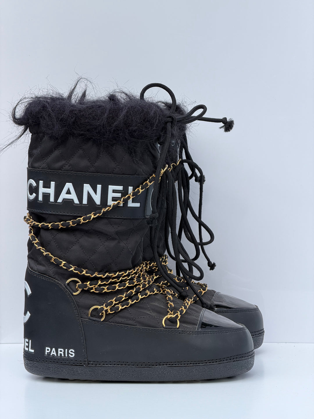 Chanel Apres Ski Moon Boots Black White 1993
