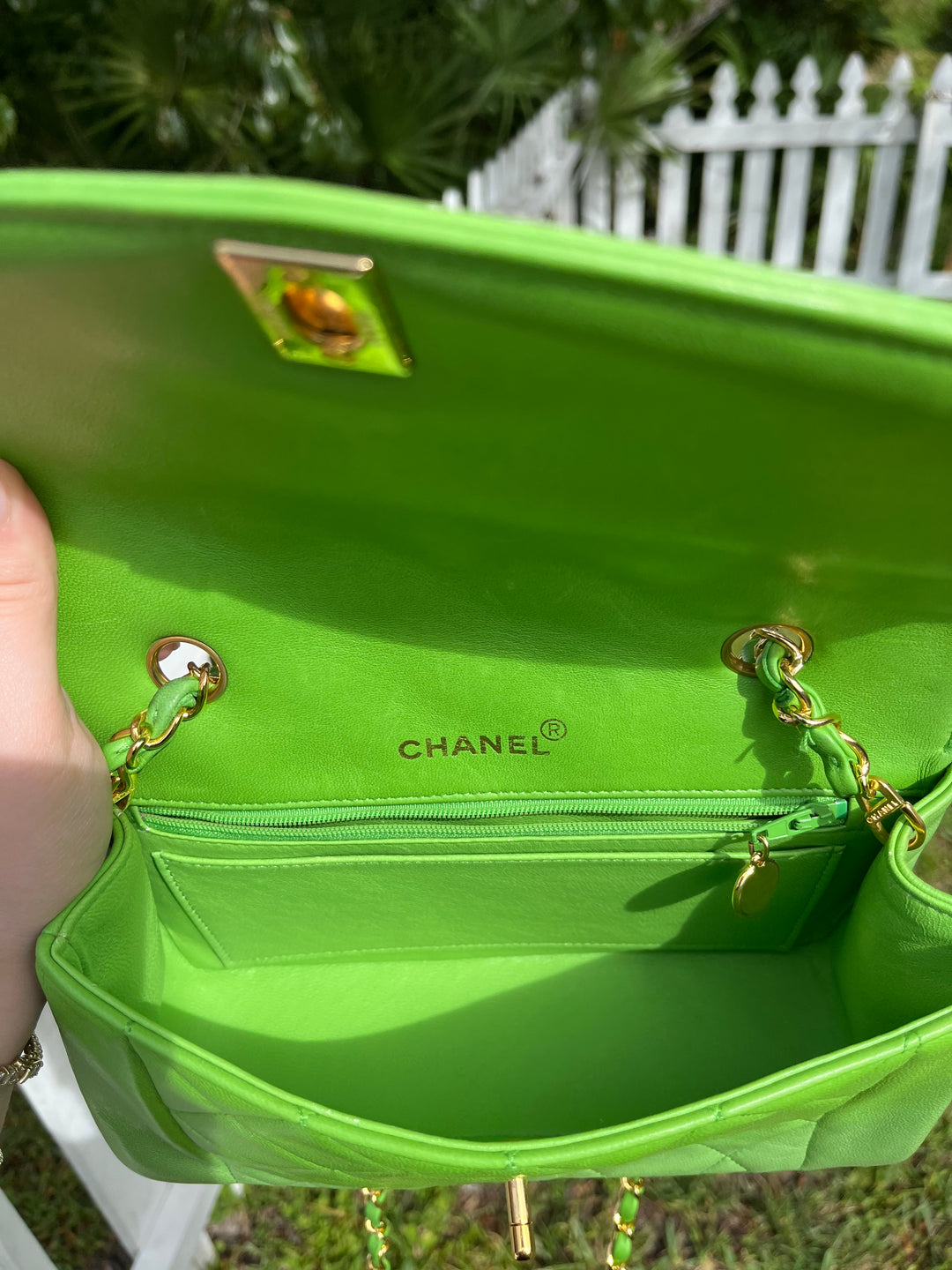 Chanel Rare Green Vintage Medium Lambskin Diana Flap Bag