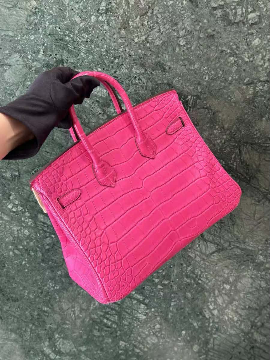 Hermès Birkin 25 Matte Alligator Rose Shocking Palladium Hardware