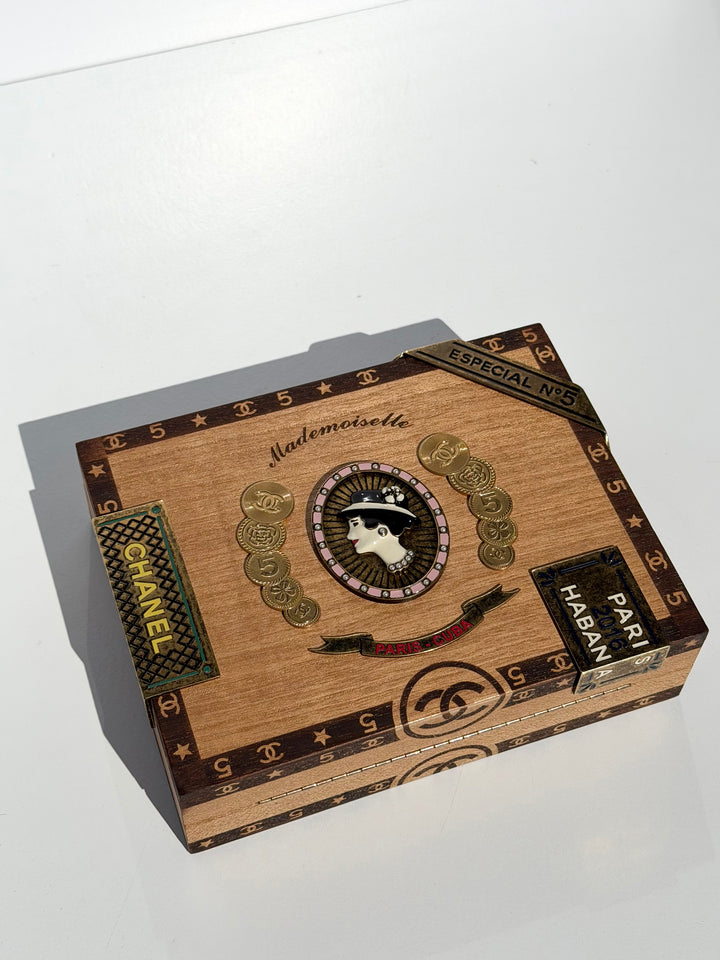 Chanel Havana By Night Cigar Box Minaudière 2017