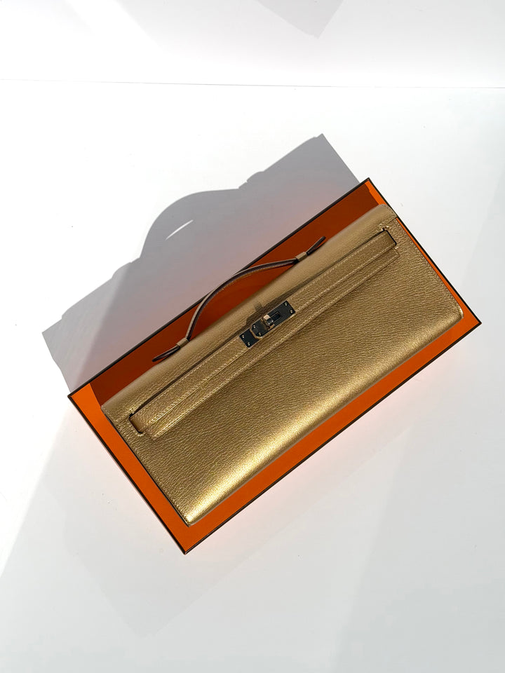 Hermes Kelly Cut Gold Metallic Chevre Dore