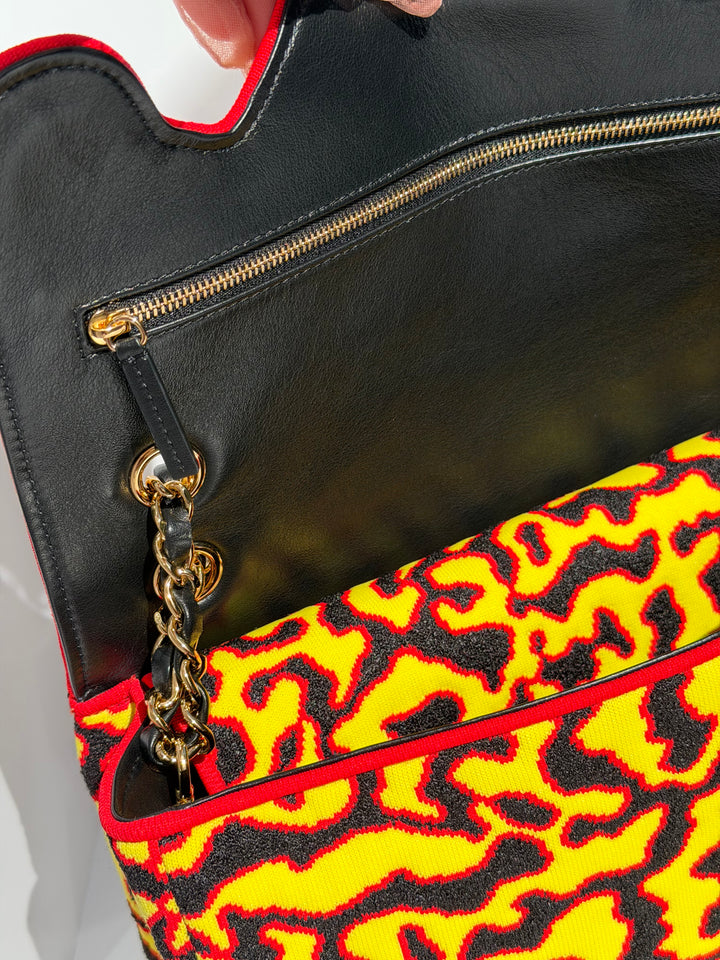 Chanel Maxi Runway Flap Bag in Yellow, Red & Black Mixed Fibers Gold Hardware Métiers d’Art 2026