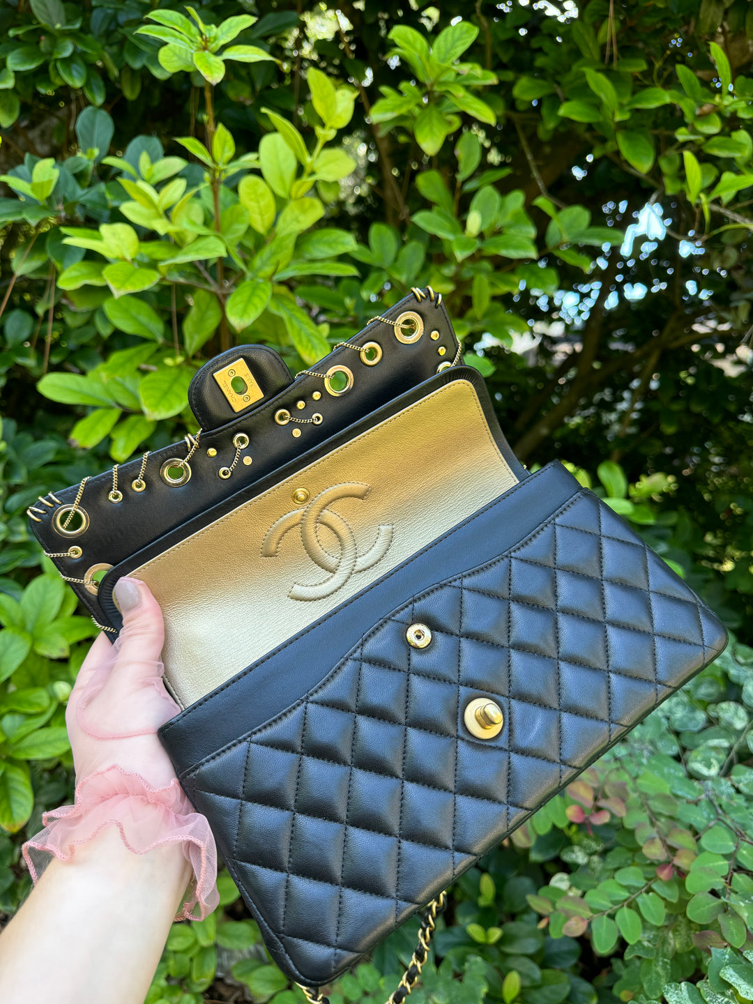 CHANEL 2019 PIERCING CHARMS BLACK MEDIUM CLASSIC DOUBLE FLAP BAG