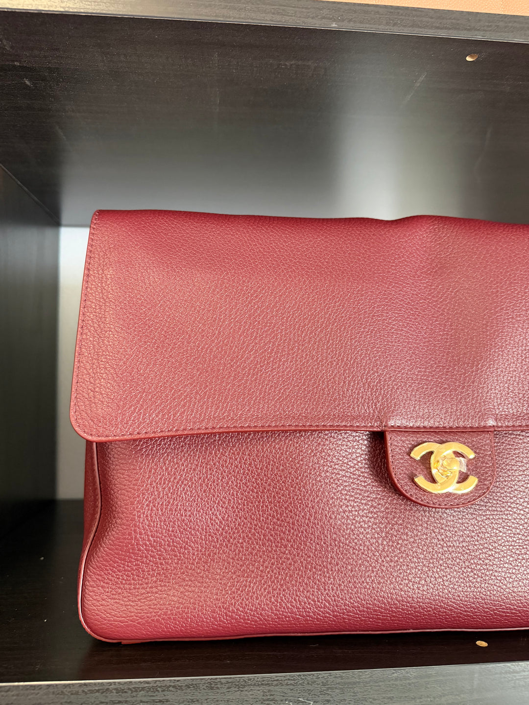 Chanel Maxi Flap Bag Burgundy Grained Calfskin Gold Tone Hardware Métiers D’Art 2026