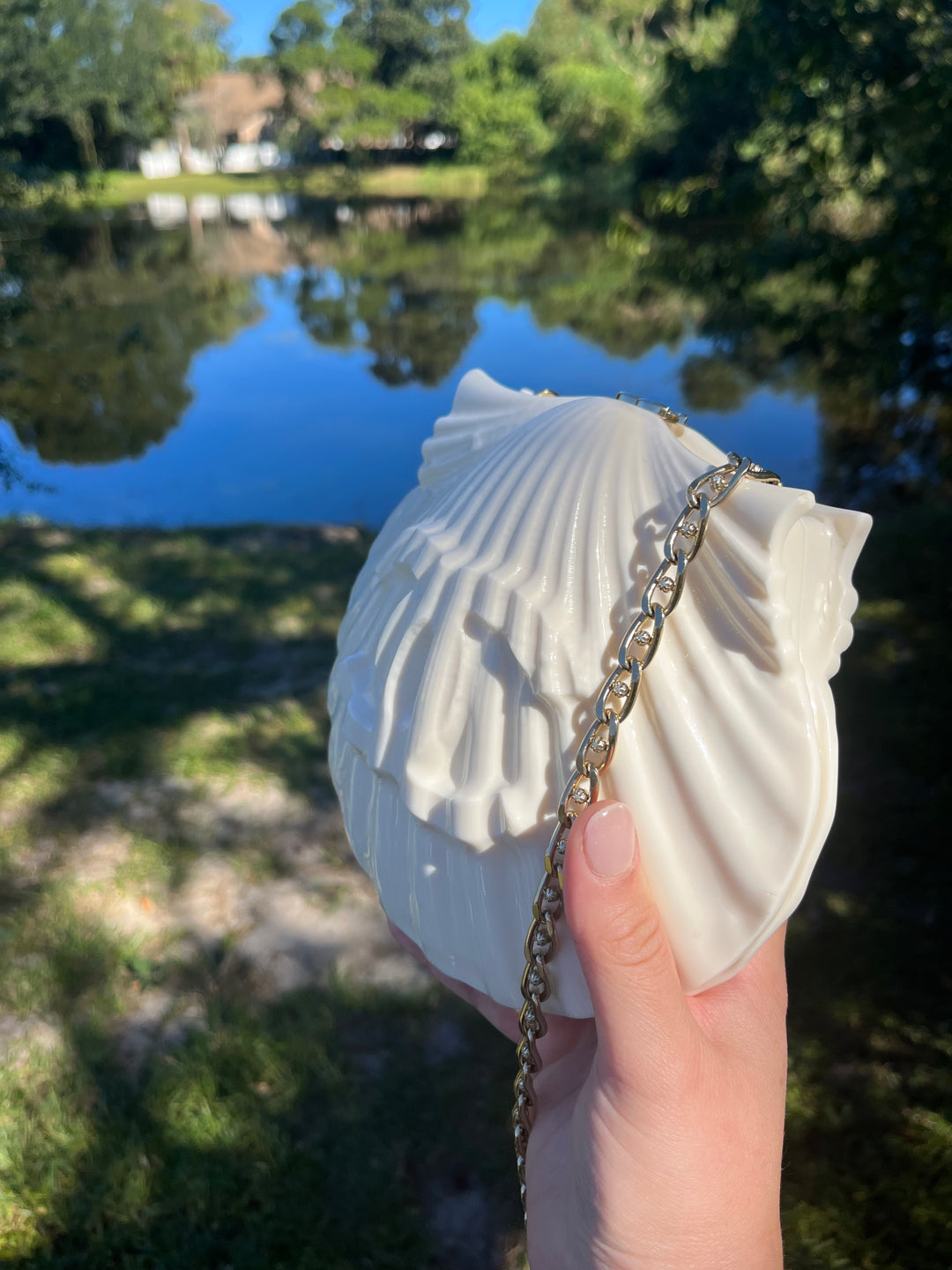 Chanel 19S White Runway Shell Minaudiere