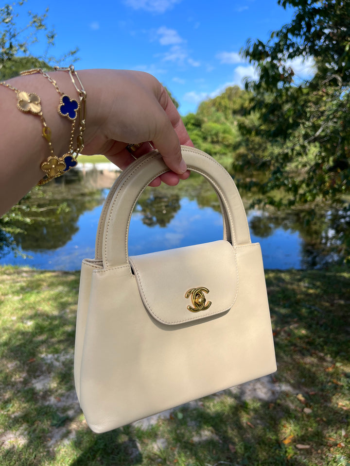 Chanel Vintage Mini Cream Lambskin Kelly Flap