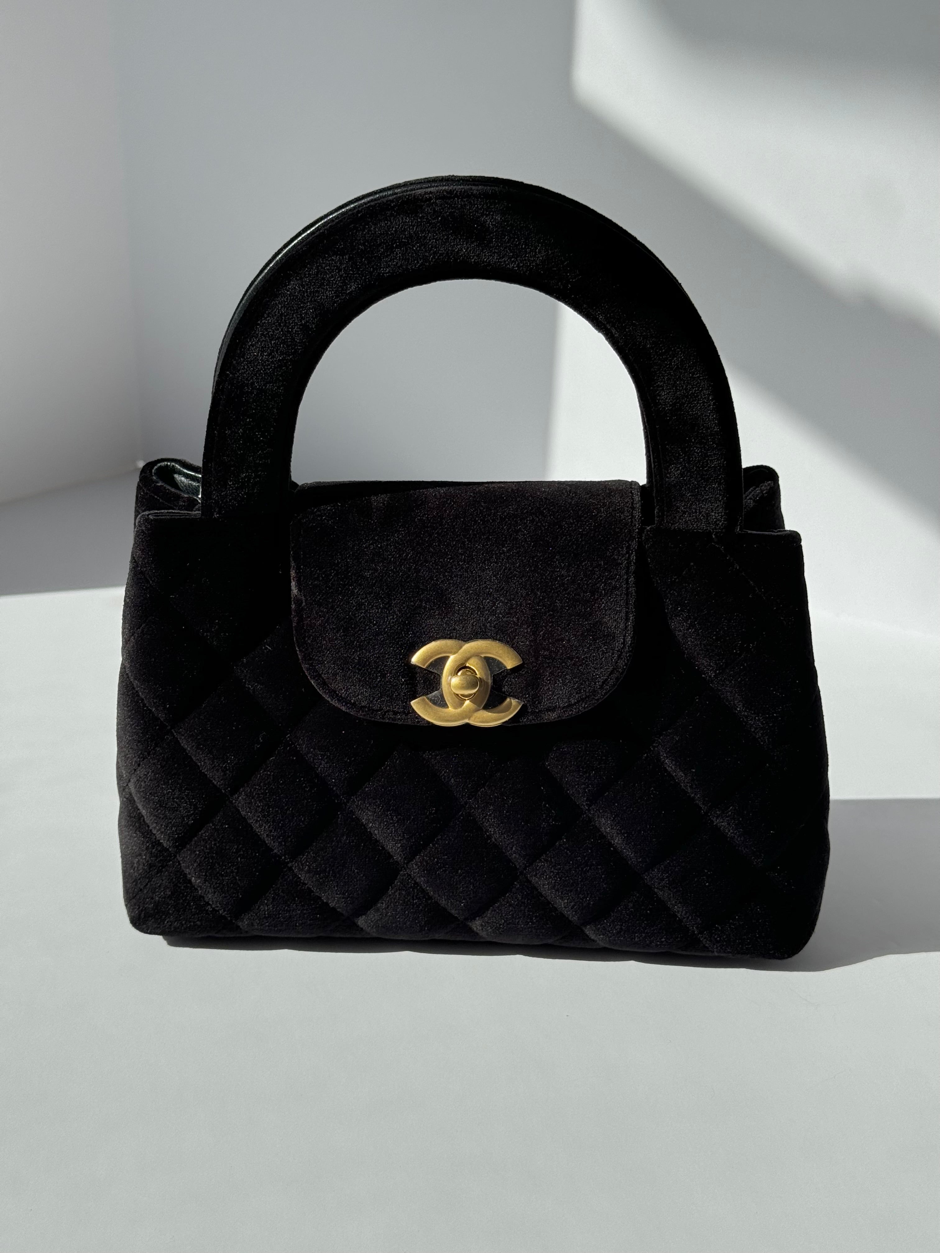 Chanel 2024 Black Velvet Mini Kelly – Its A Luv Story