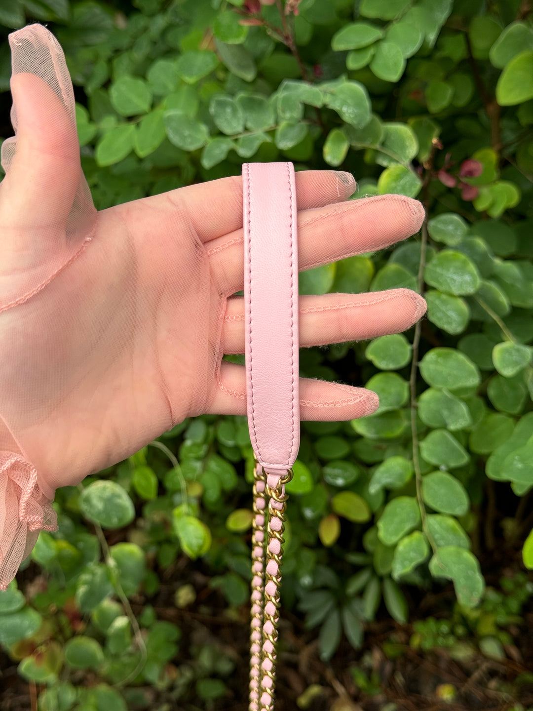 Chanel Pink Ecru Tweed Handle Crush Small Vanity Case