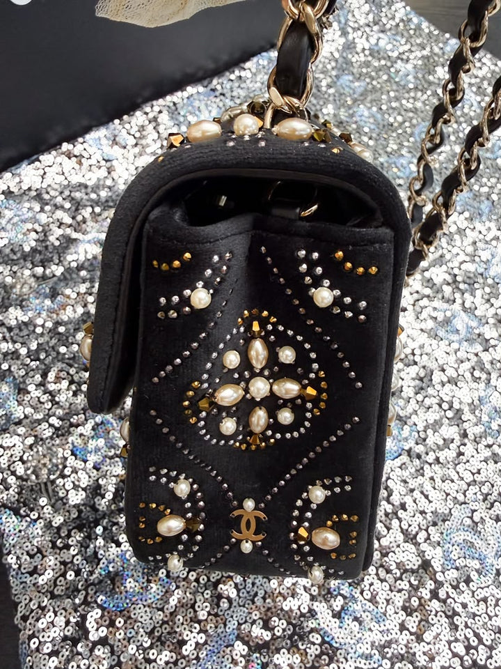 Chanel Pearl Strass CC Velvet Mini Flap Bag Black Velvet Light Gold Hardware 2021