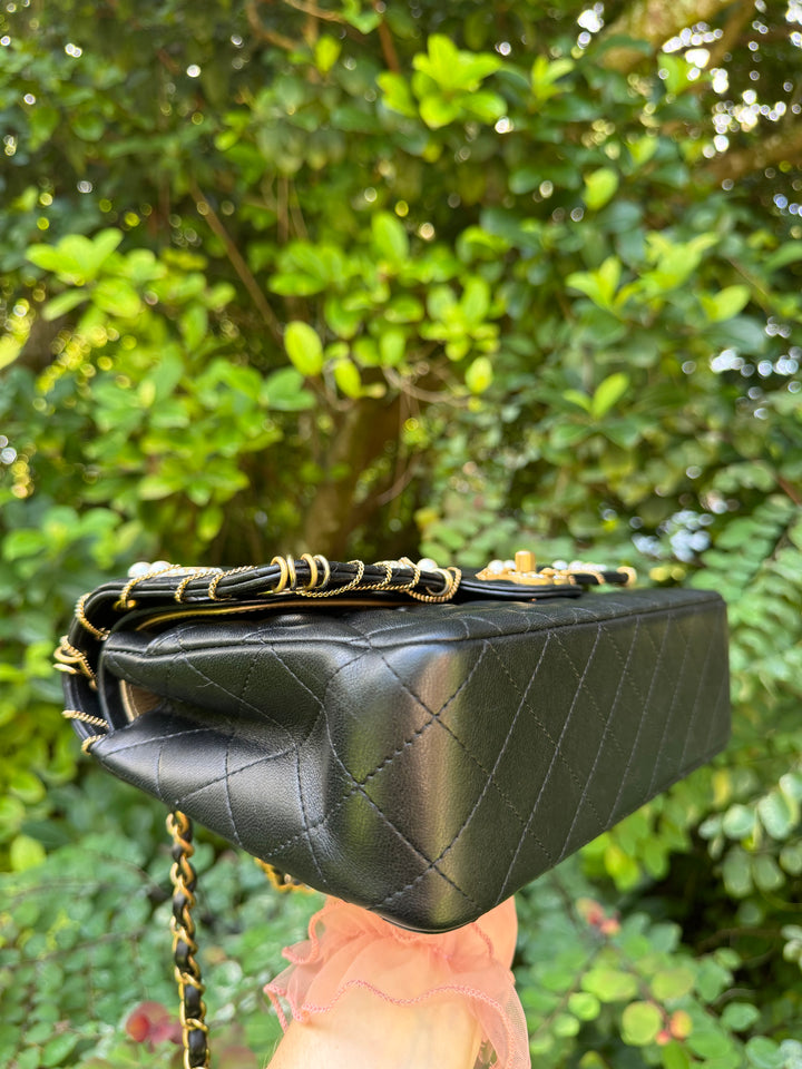 CHANEL 2019 PIERCING CHARMS BLACK MEDIUM CLASSIC DOUBLE FLAP BAG