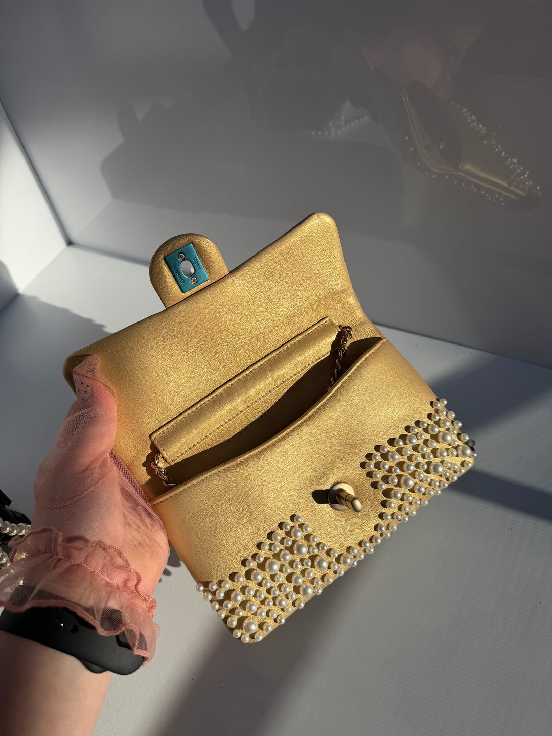 Chanel Paris Dubai Gold Metallic Pearly WOC