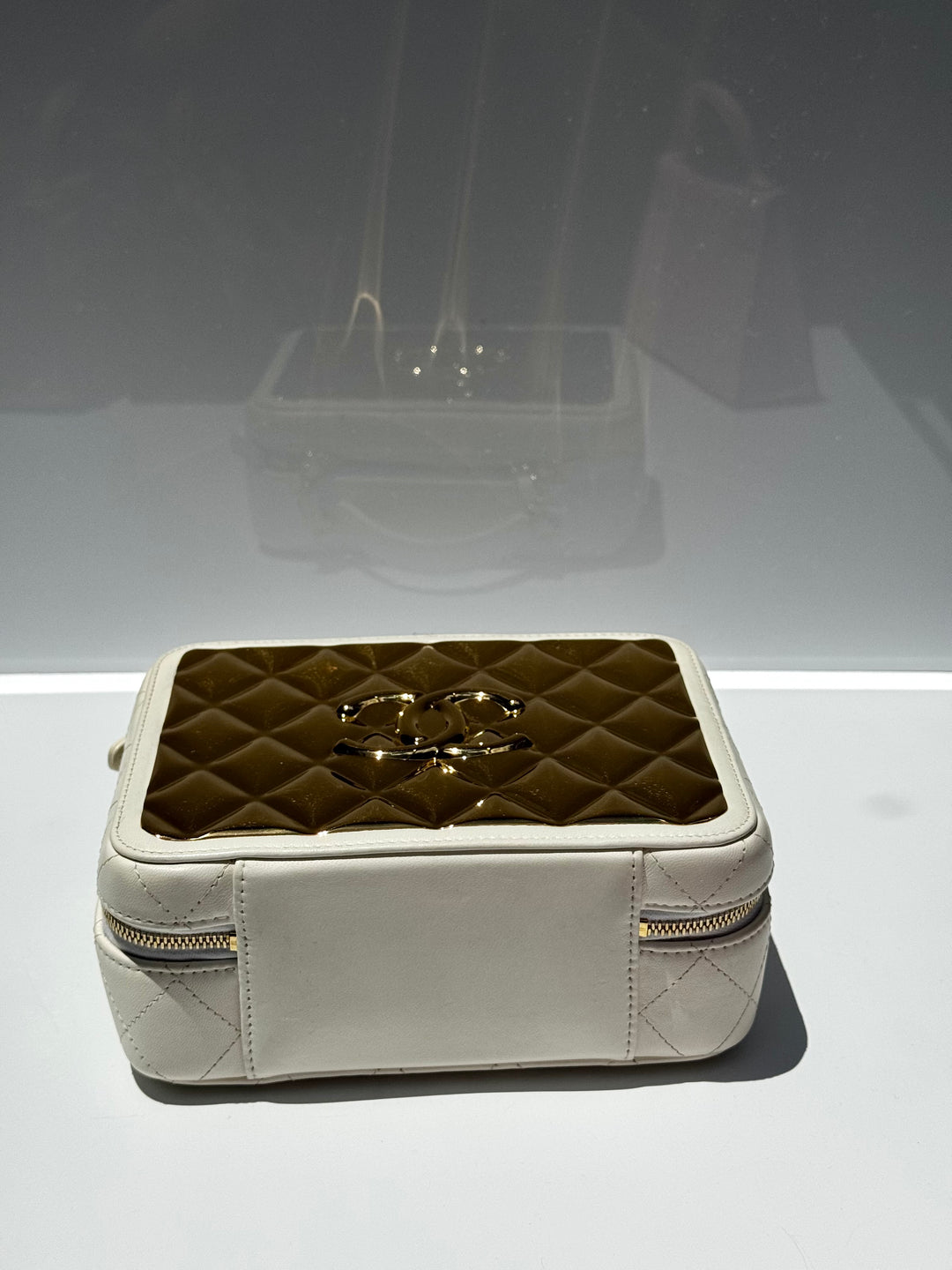 Chanel 21K Small White Lambskin Golden Plate Vanity Case