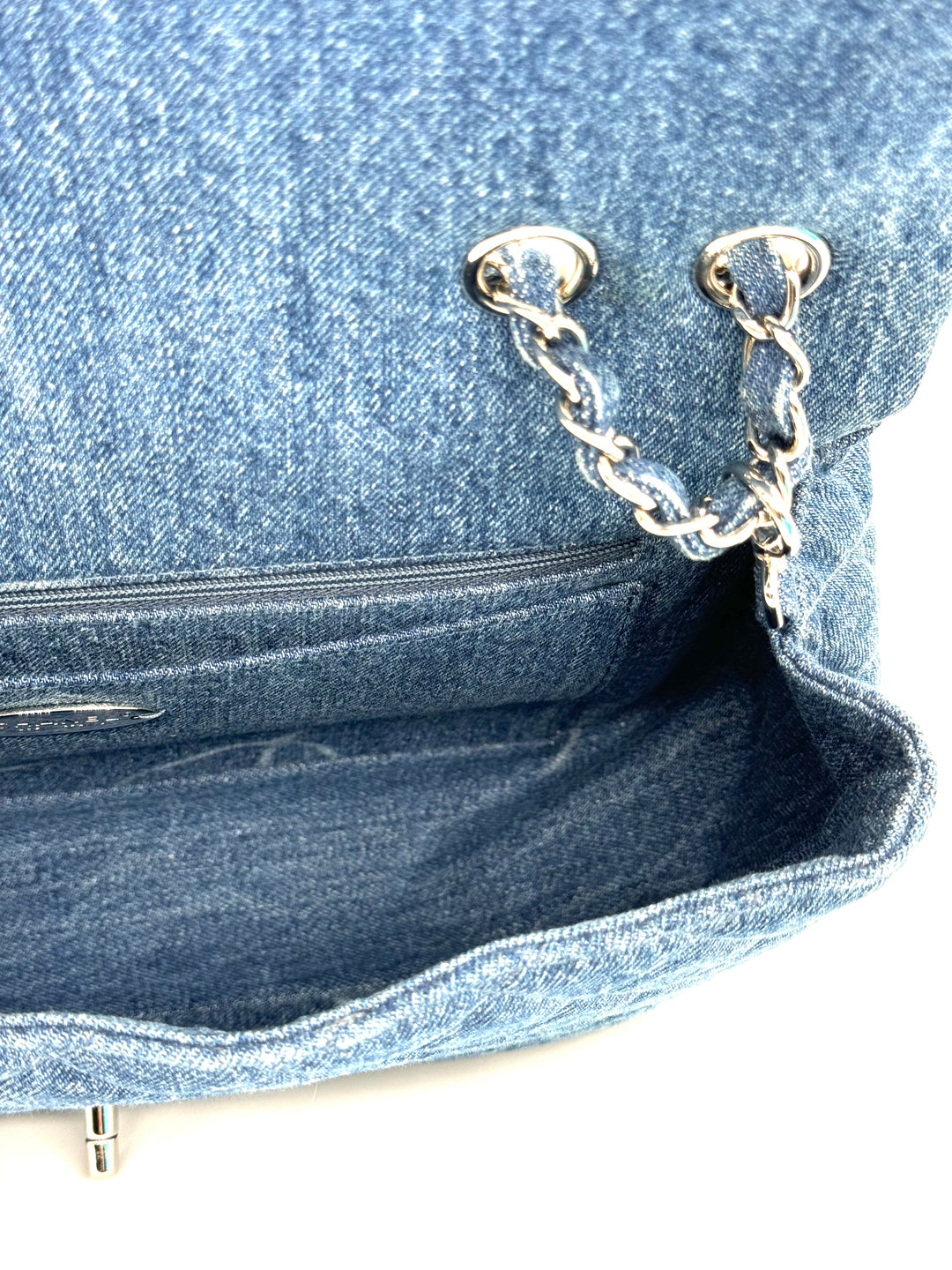 Chanel Jumbo Denim CC Flap Bag