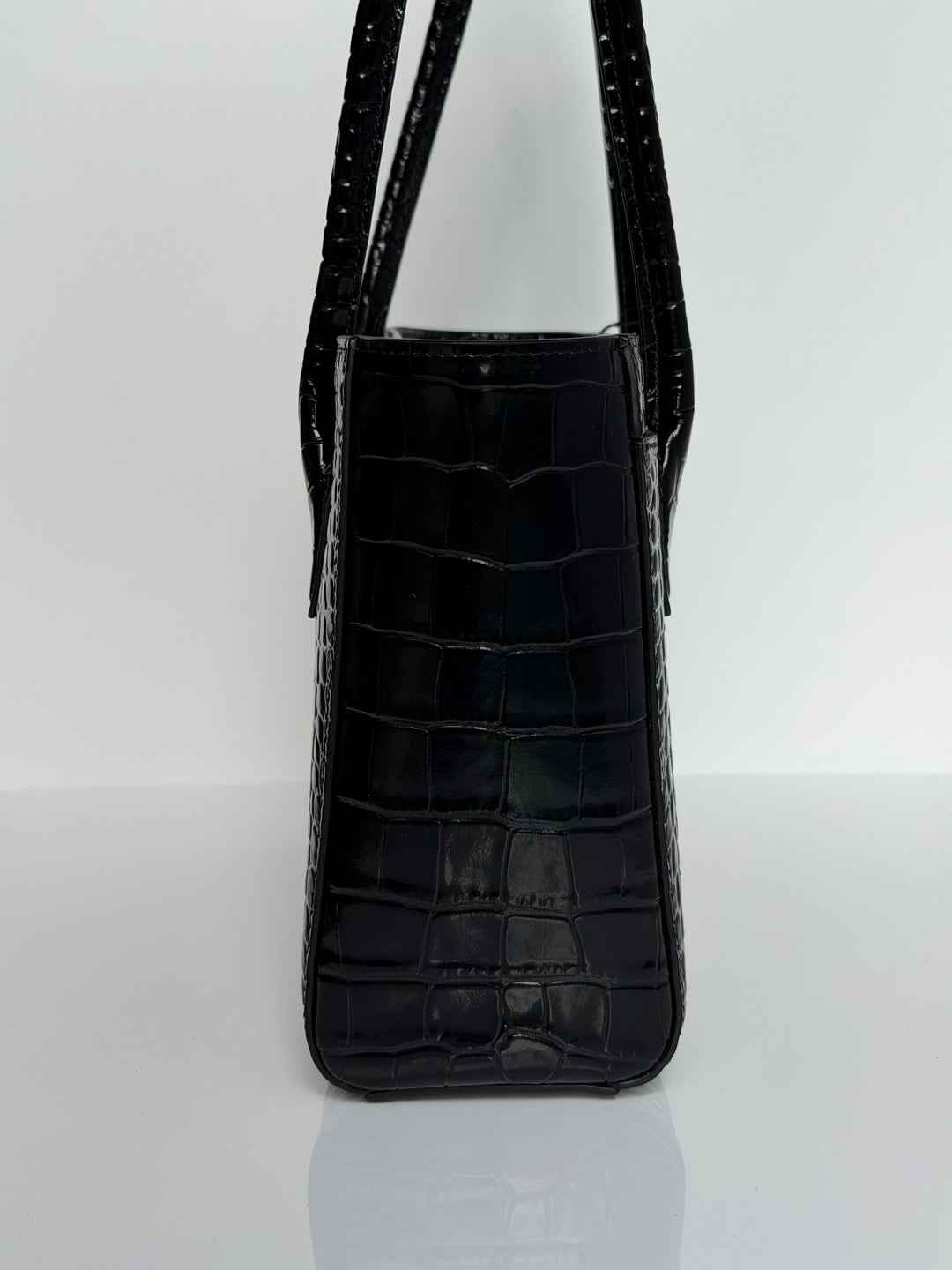 Chanel Mini Shopping Bag Crocodile Embossed Calfskin Black 2026