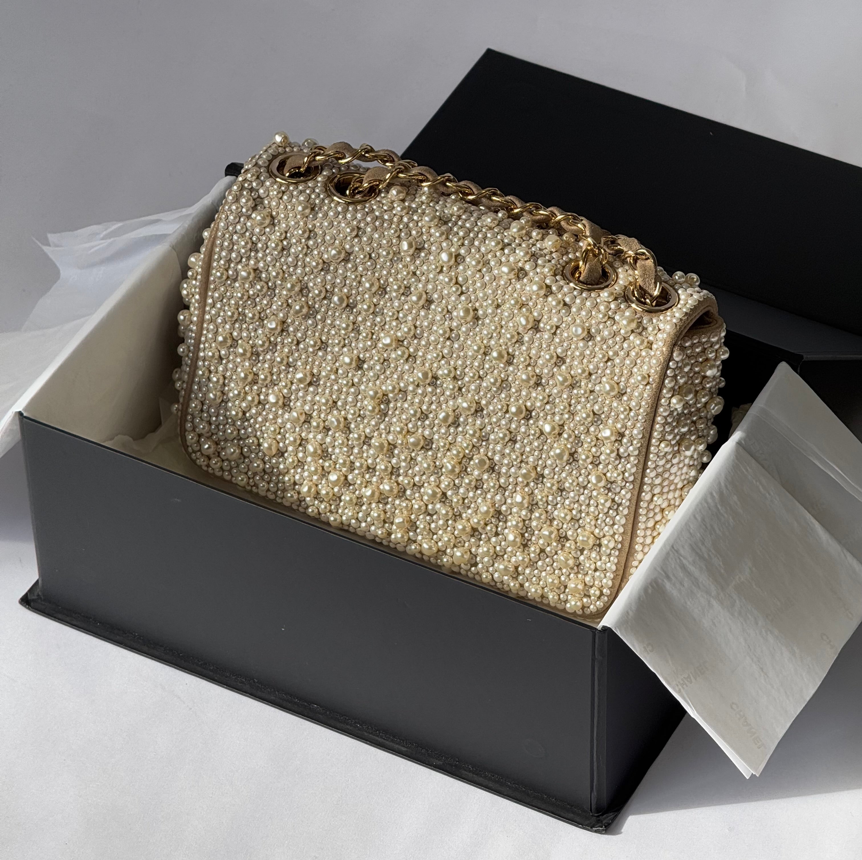 Chanel 17A Ritz Pearl Embellished Mini Rectangular Flap Bag – Its