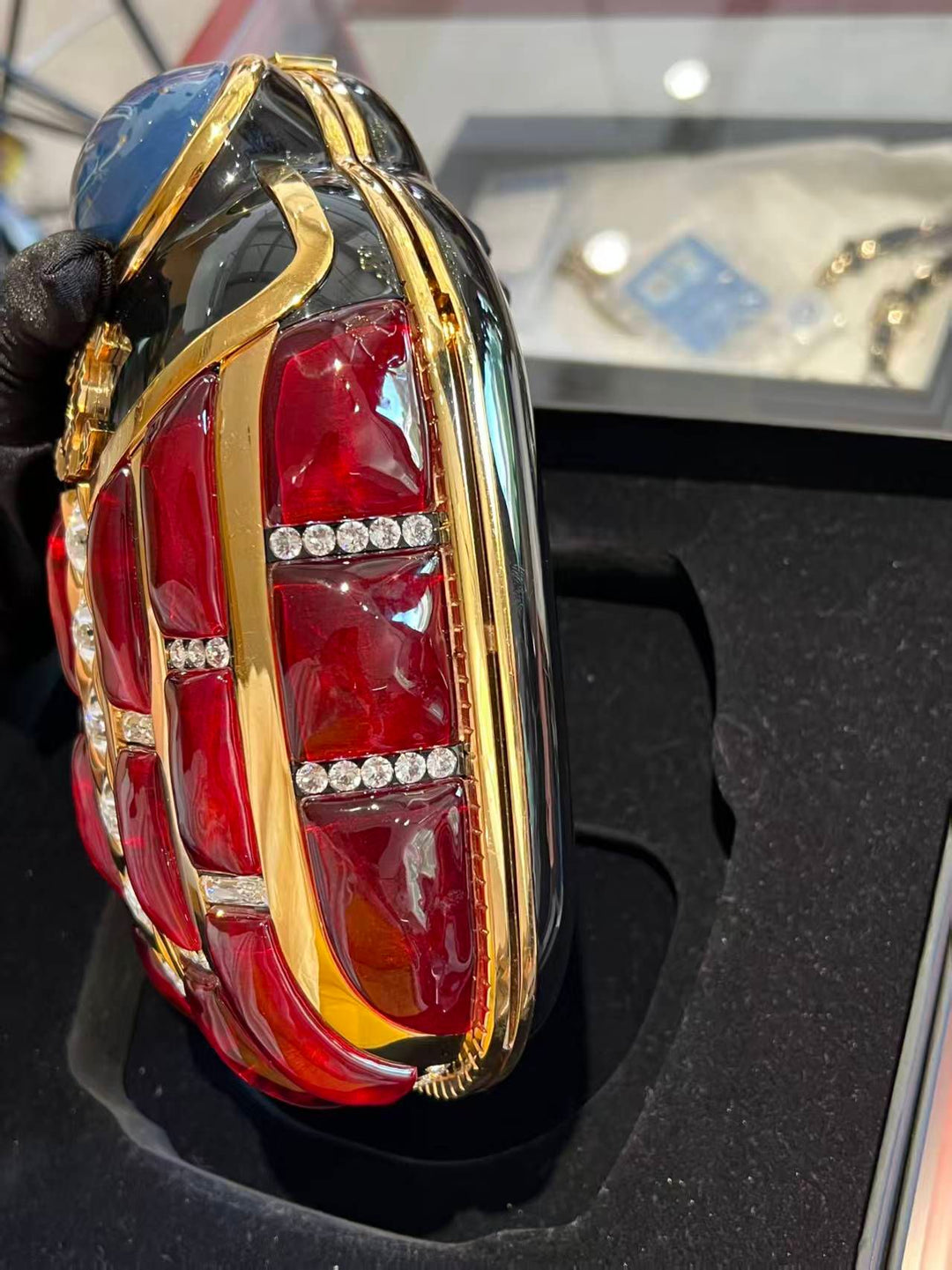 Chanel 2019 Scarab Minaudière Pre-Fall Métiers d’Art