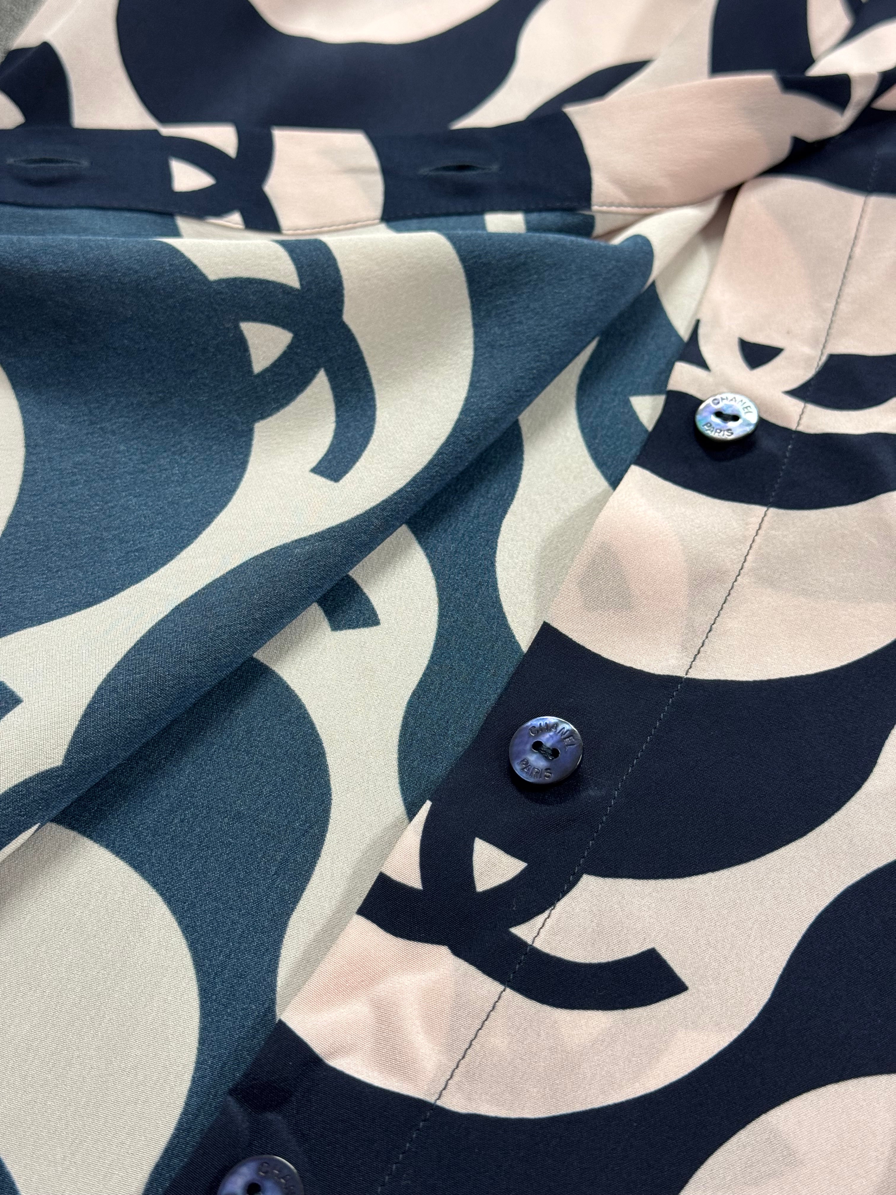 Chanel 2021 Navy/Pink Silk Wave Shirt & Pants Set – Its A Luv Story