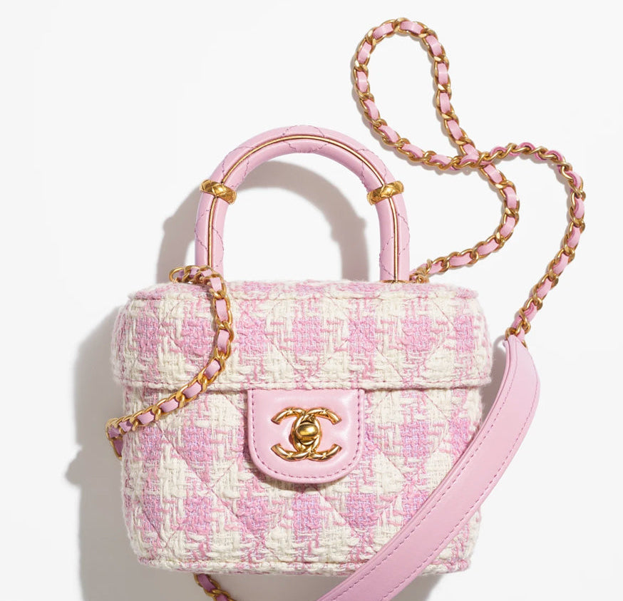 Chanel Pink Ecru Tweed Handle Crush Small Vanity Case – Its A Luv