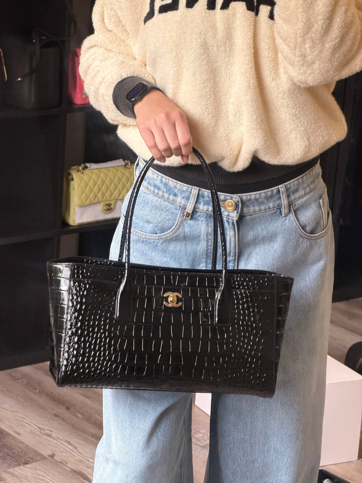 Chanel Small Shopping Bag Crocodile Embossed Calfskin Black 2026
